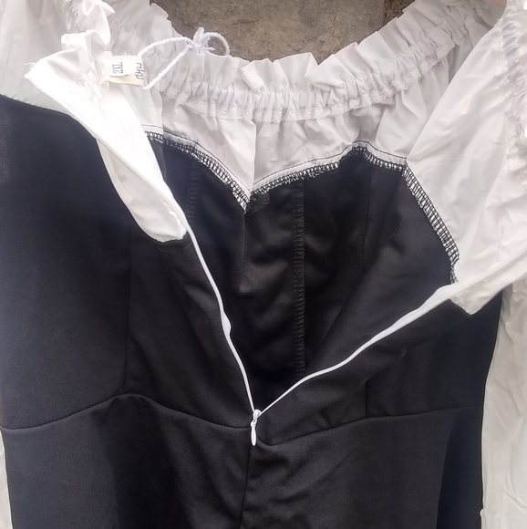 Gothic Off the Shoulder Lace Up Waist Dress - Picture 2 of 15